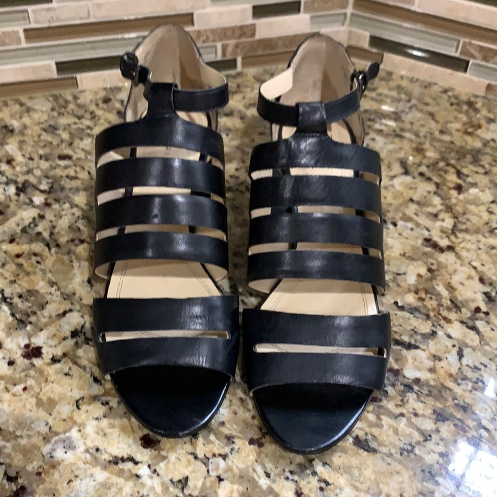 Tahari kitten heel sandal
